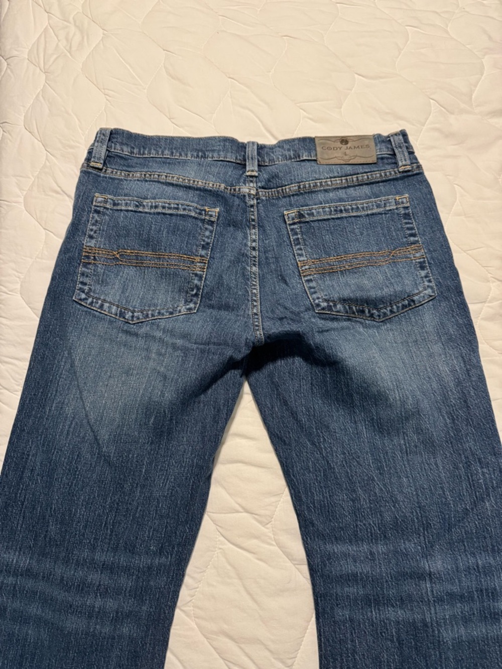 Men’s Cody James Dark Wash bootcut Jeans - Picture 3 of 5